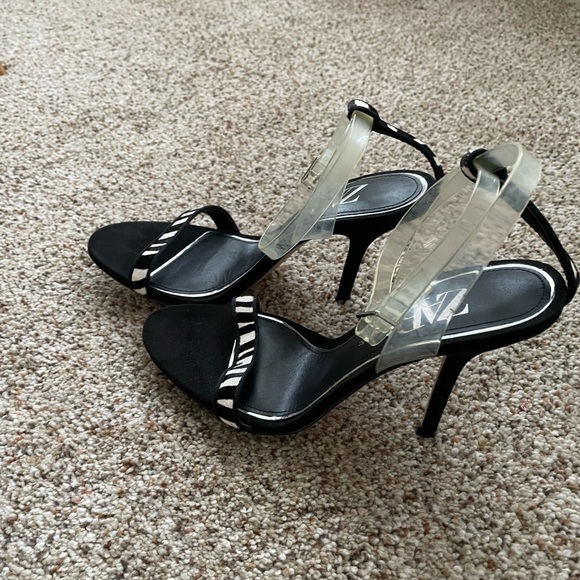 Zara Animal Print Suede Stiletto Heels Zebra European Size 37. - Picture 4 of 13
